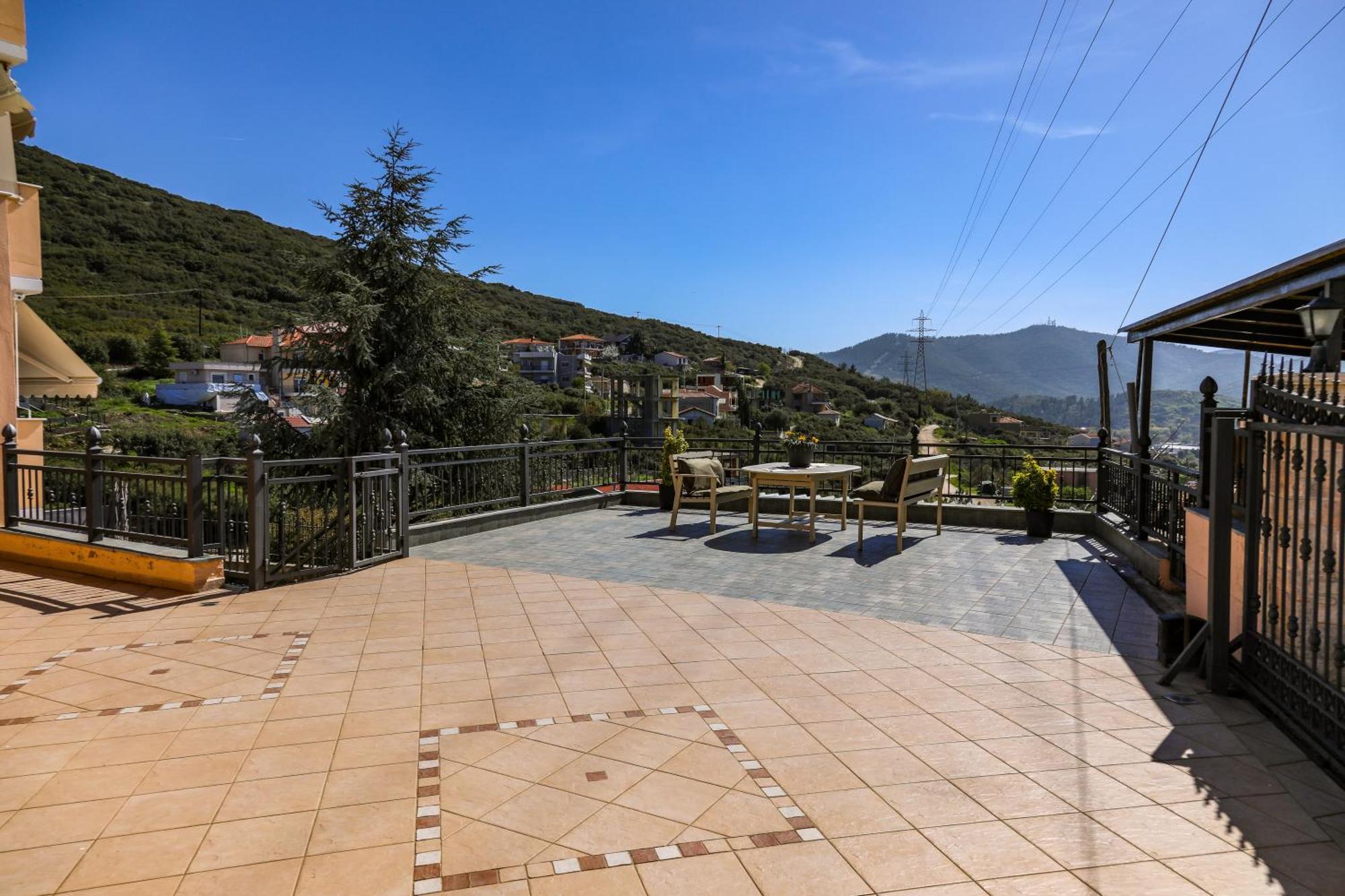 Hill House Apartment Kavála ภายนอก รูปภาพ